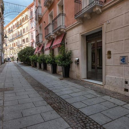 Right House Di Via Sulis - Best Neighborhood In The Town Cagliari Luaran gambar