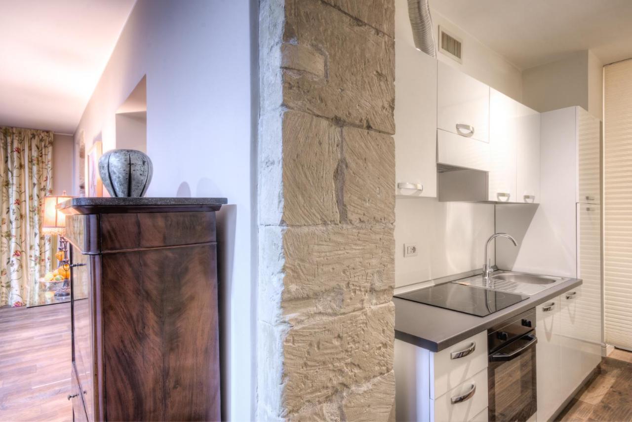 Right House Di Via Sulis - Best Neighborhood In The Town Cagliari Luaran gambar