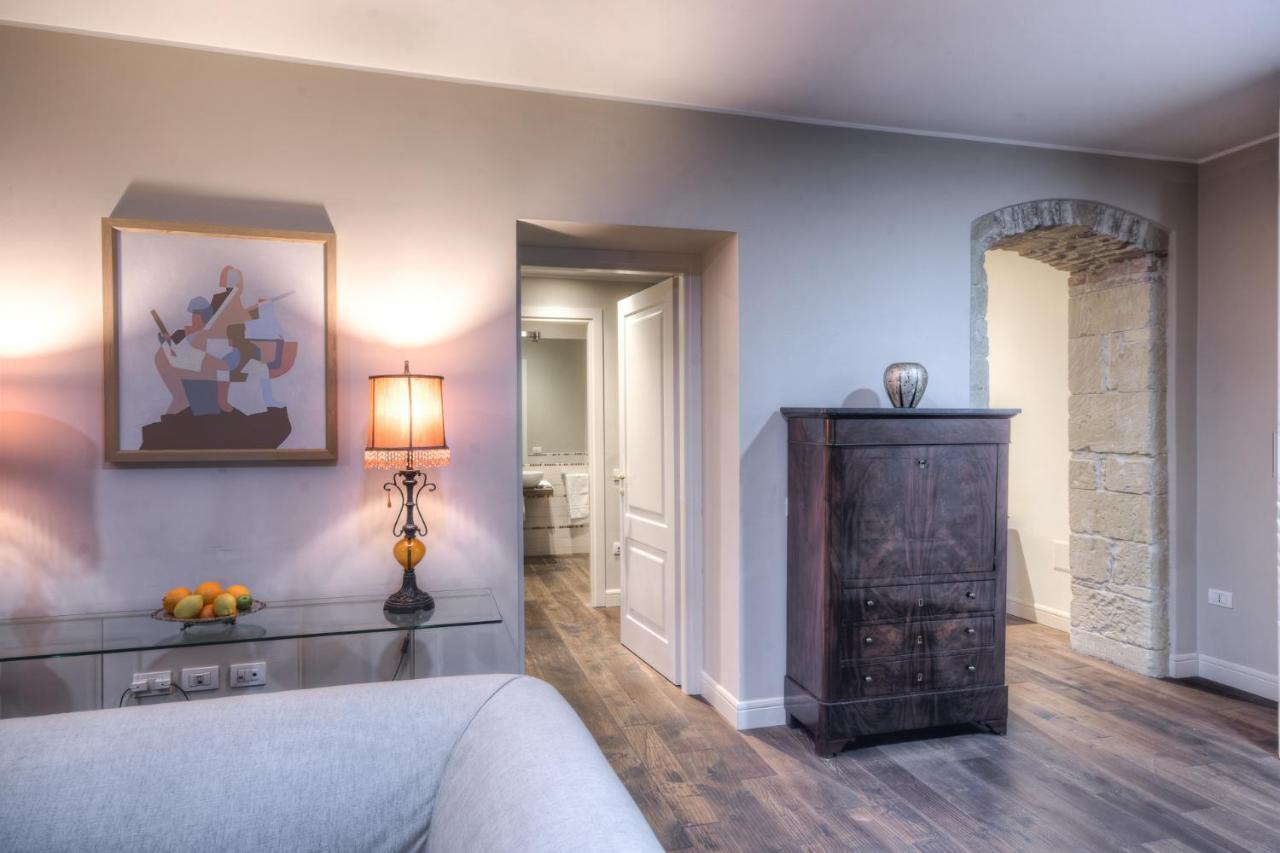 Right House Di Via Sulis - Best Neighborhood In The Town Cagliari Luaran gambar